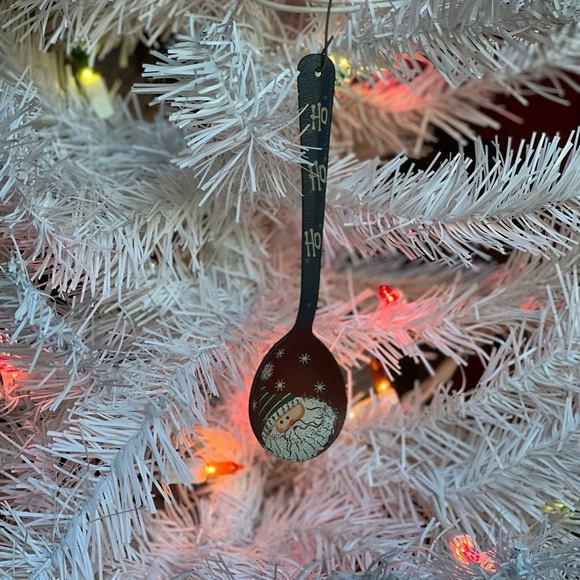 Vintage Santa Spoon Christmas Ornament - Picture 4 of 5